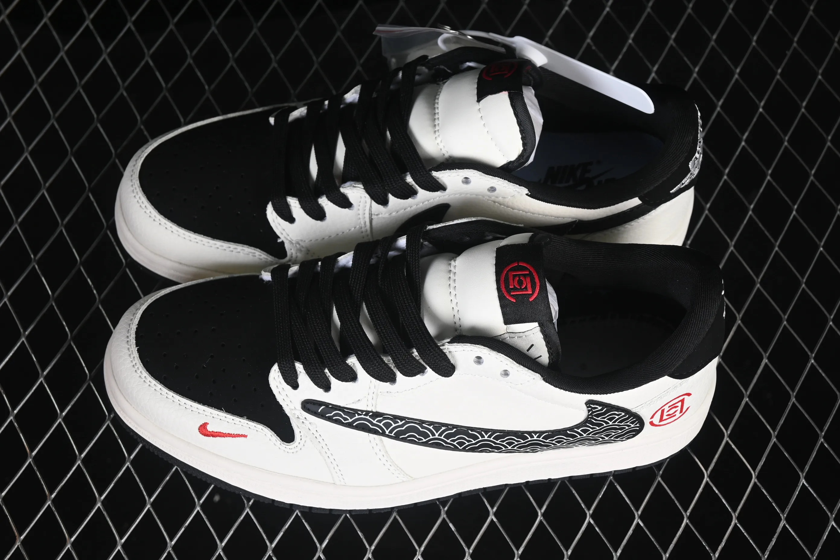 All categories Air Jordan Jordan series basketball shoes Air Jordan 1 Low High-end customized low-top sneakers Air Jordan 1 Low AJ1 Qiao 1 national style joint black and white panda High-end customized low-top retro basketball shoes JW1188-171